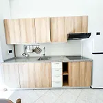 AIRONE MARE-CASA DAL PIAZ-7posti letto, Piazza Marconi