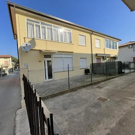 Airone Mare-casa Dal Piaz-7posti Letto, Piazza Marconi Appartamento *