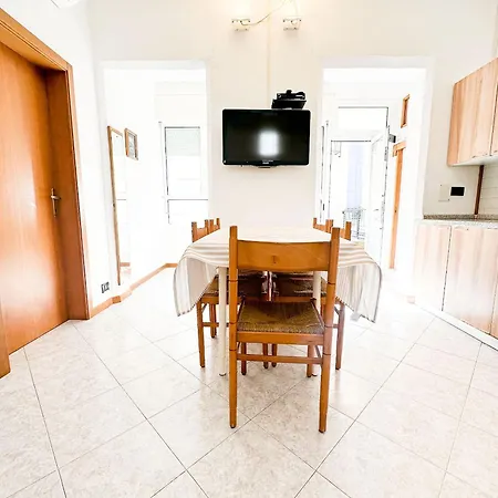 Appartamento Airone Mare-casa Dal Piaz-7posti Letto, Piazza Marconi